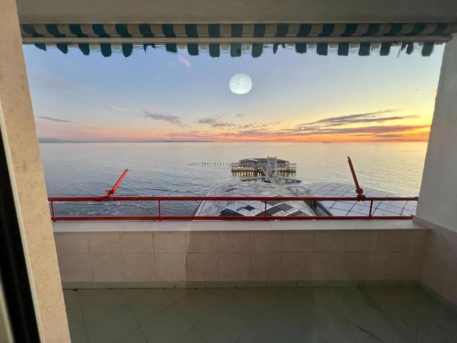 Full Sea View Center 2 Bedroom Durrës Exterior foto